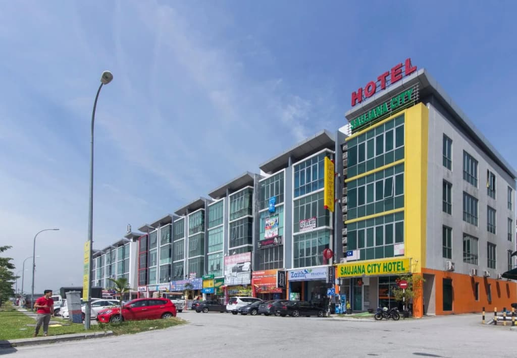 Saujana City Hotel by OYO Rooms - photo 23