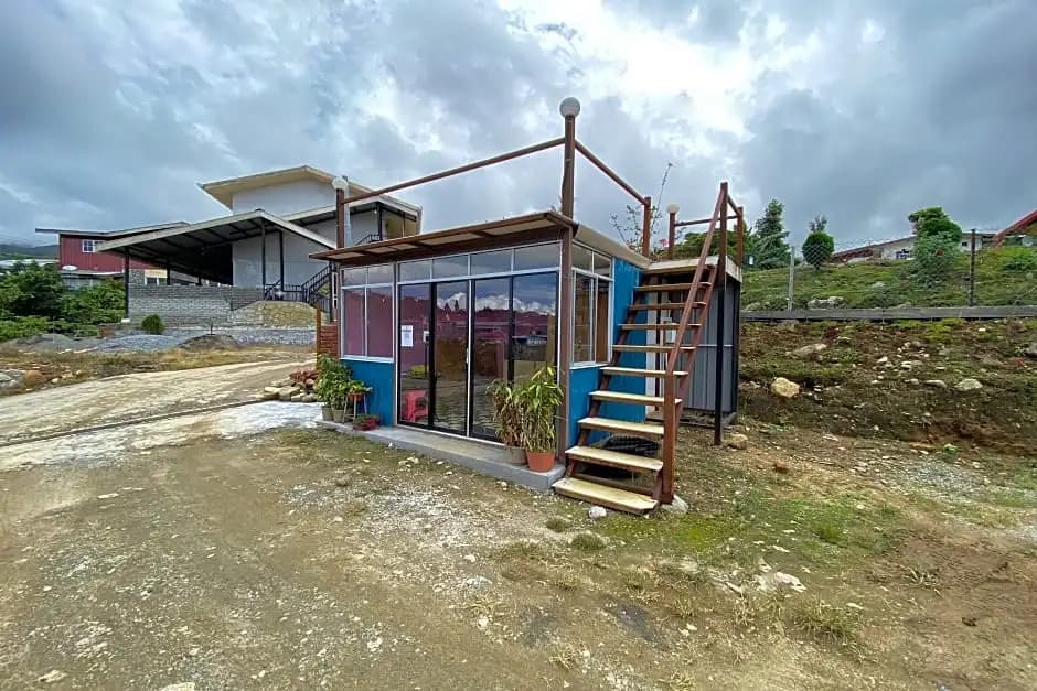OYO HOME 90288 Masilau Valley Kundasang - photo 1