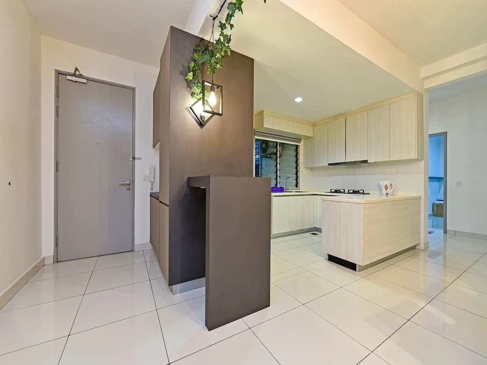 OYO Home  90581 1 Tebrau Residence - photo 7