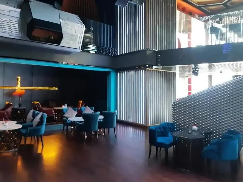 KLCC Beyond Hospitality Suites Platinum - photo 22