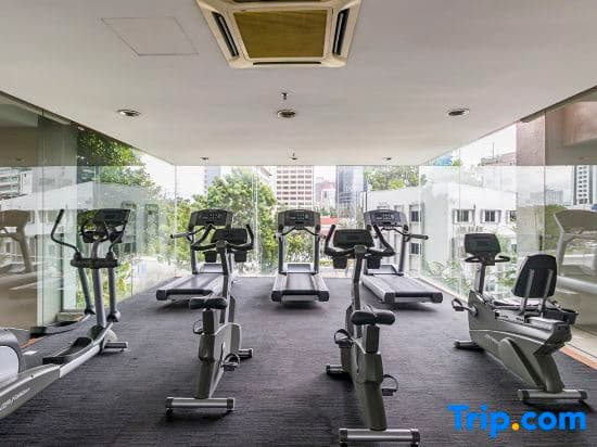 PJ8 Service Suites by Airhost - photo 7