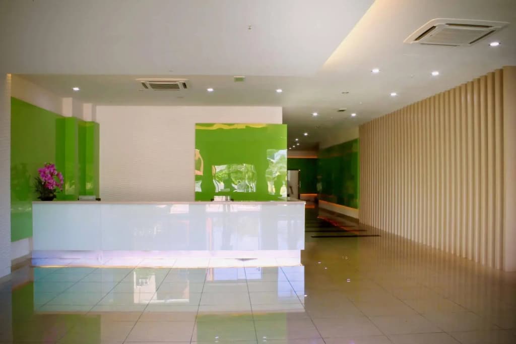 The Room @ Anjung Vista Condominium - photo 2