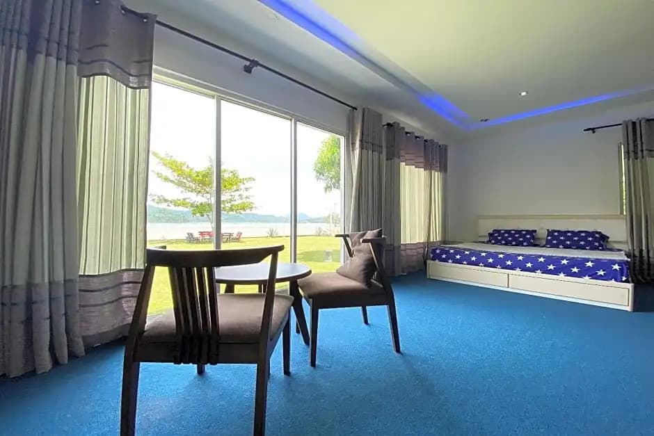 OYO Home 90319 Ambong Bay Resthouse Homes - photo 4