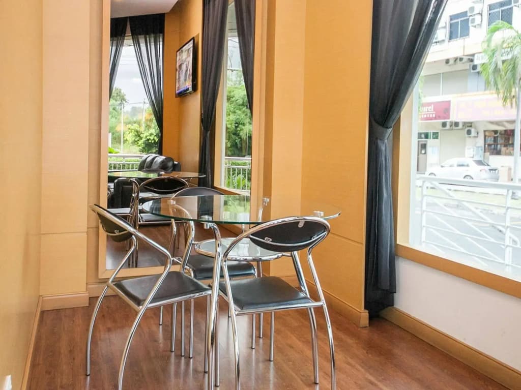 OYO Rooms Bundusan Commercial Centre - photo 8