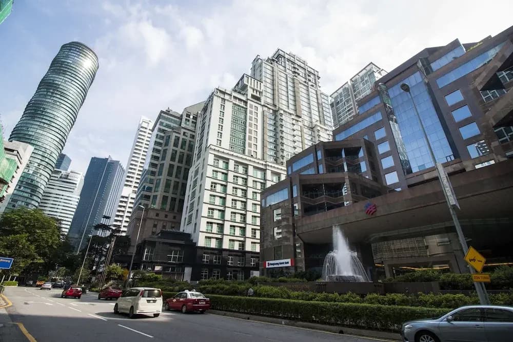 KLCC Suites by Plush - photo 18