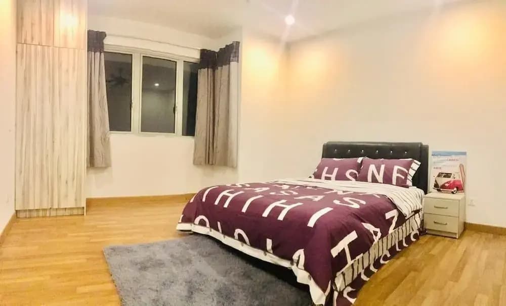 One South Garden Apartment - photo 5