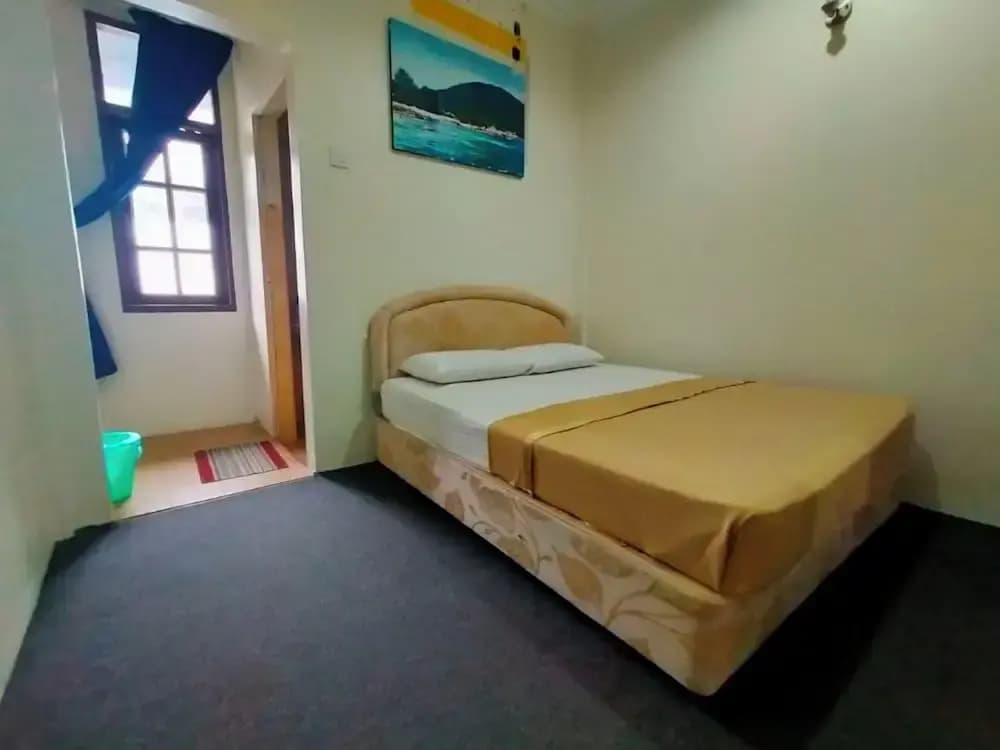 Capital O 91118 Chalet Seri Idaman - photo 3