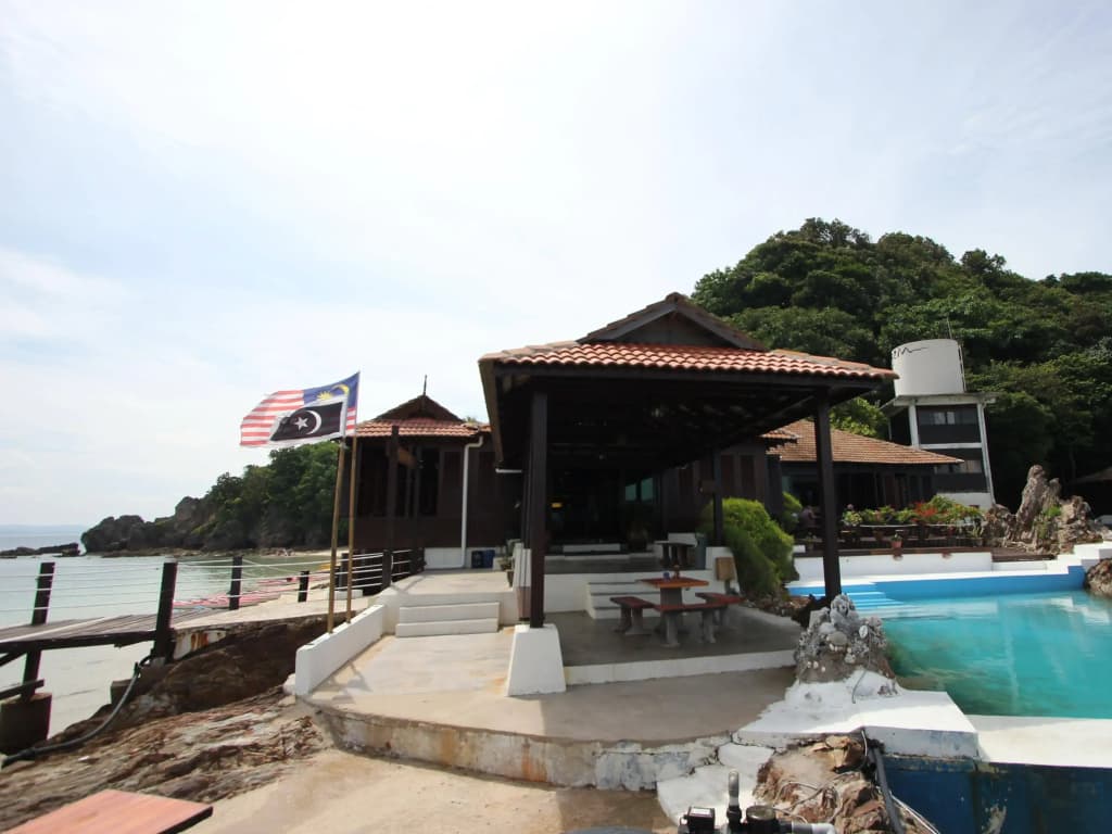 Gem Island Resort & Spa - photo 13