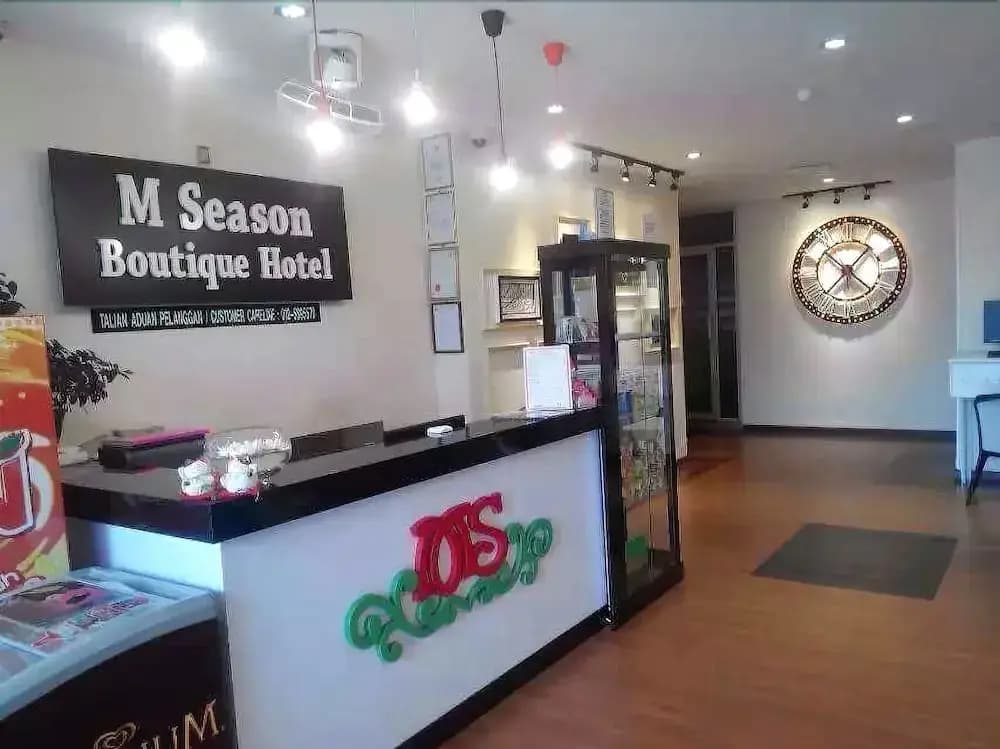 M Season Boutique Hotel - photo 2