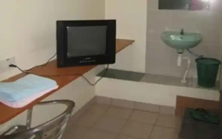 Budget  Comfort Hostel - photo 7