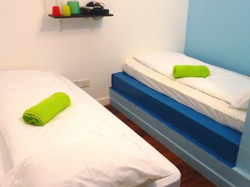 OYO 89880 Vstay 2 Guesthouse - photo 10