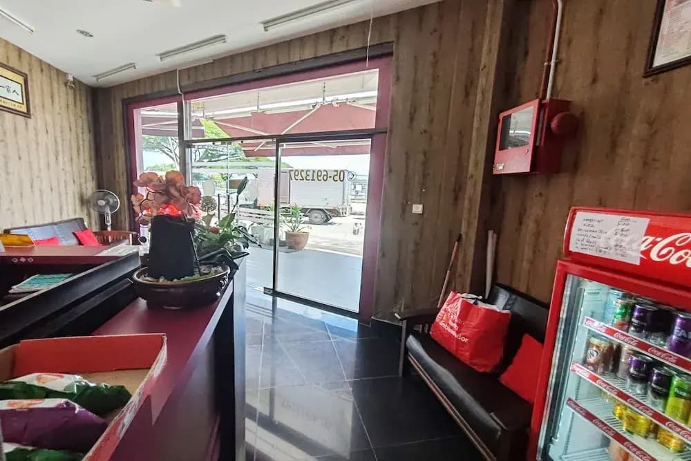 Hotel Kuang Hua Sitiawan Near To (UniKL-MIMET) - photo 10