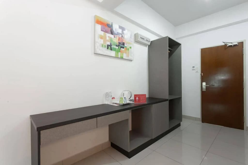 ZEN Rooms Bukit Jalil - photo 12
