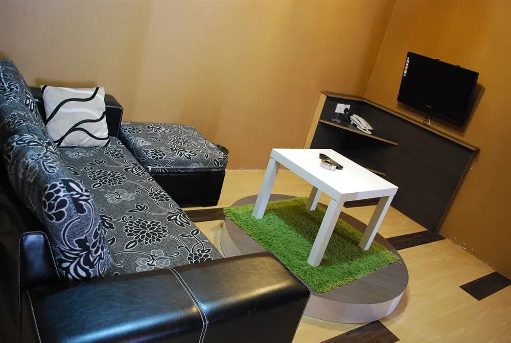 My Home Hotel - photo 9