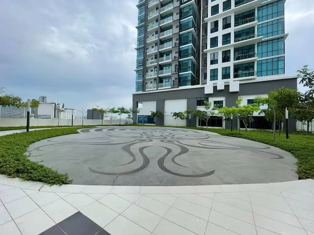 Ciao Pacific 63 Residence Apartments - photo 19