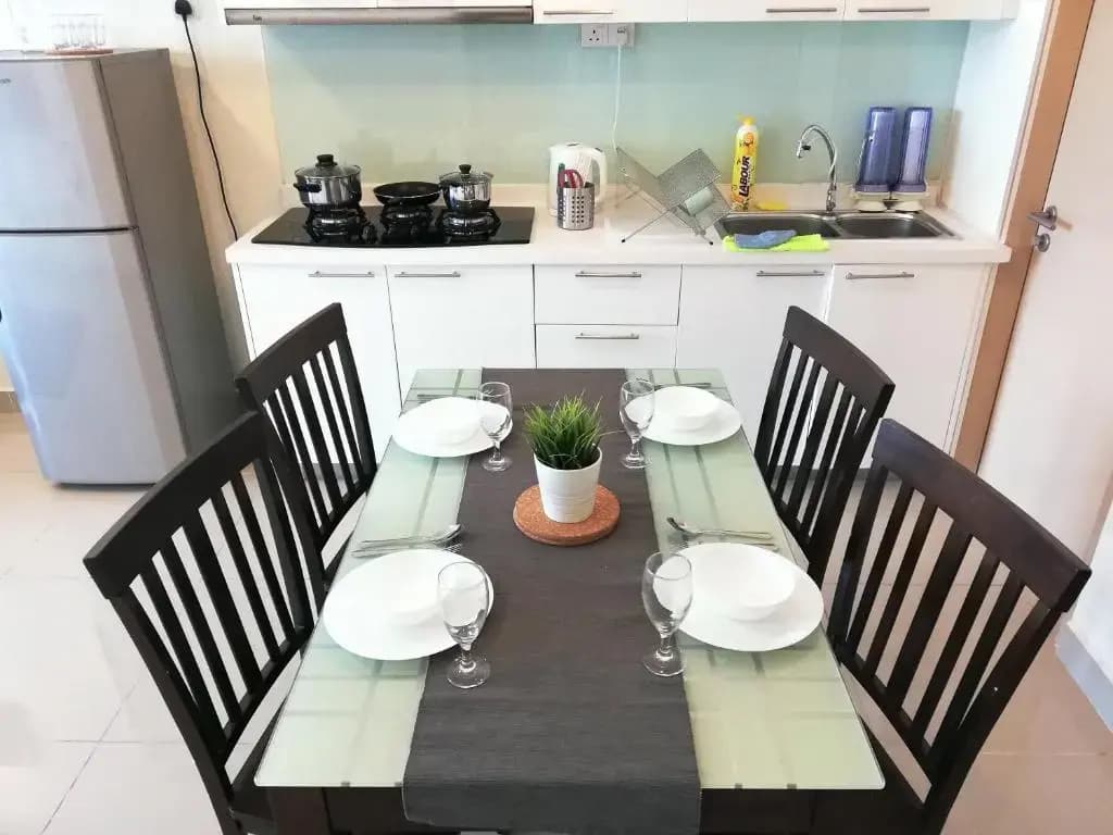 Ara Damansara Oasis Residence, Specious Home 4-8pax, 8min Subang Airport, 10min Sunway - photo 21
