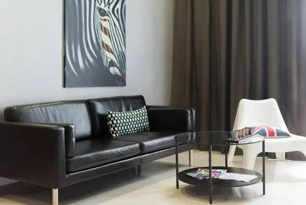 KL101 Service Suite at Soho Suites KLCC - photo 7