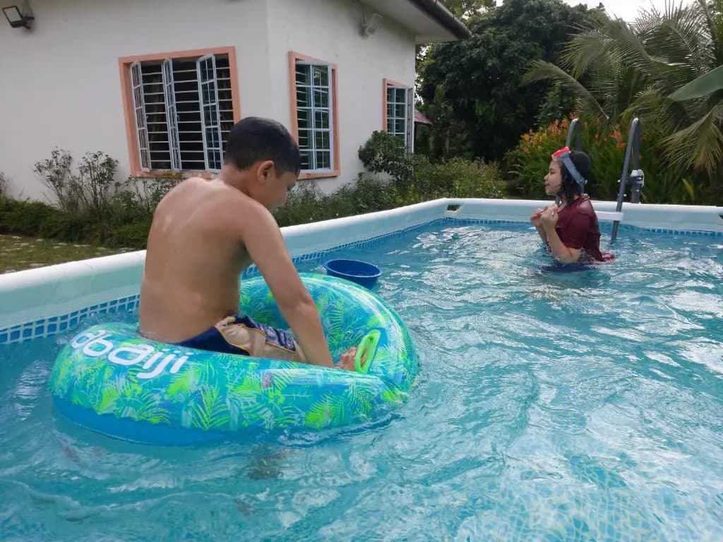 Homestay Villa Solihin Sungai Buloh - photo 15