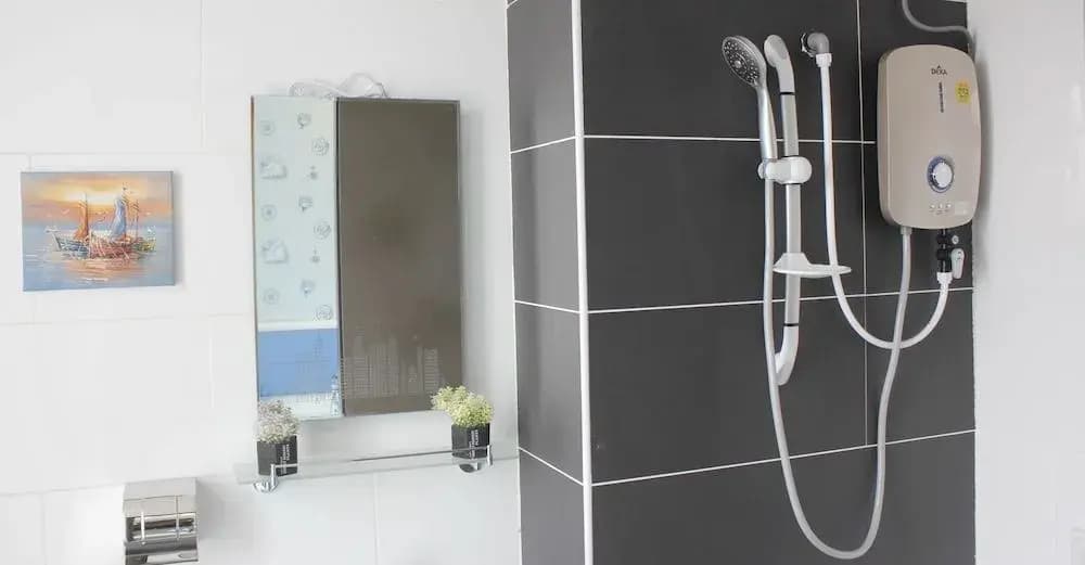 H2H Marine Home - photo 6