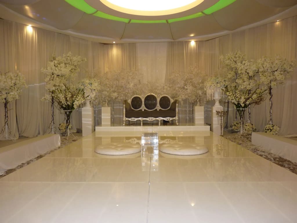 Roof Garden Hotel - photo 5