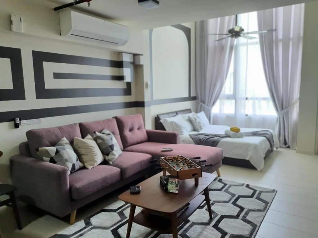 The Perfect Getaway @ Tamarind Suites, Netflix 300Mbps - photo 10