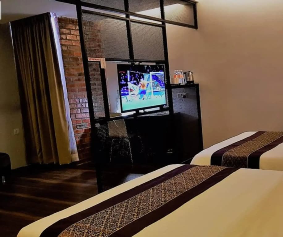 Super 8 Hotel @ Georgetown - photo 2