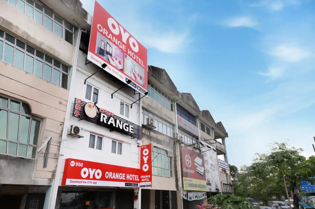 OYO 90296 Red Orange Hotel Port Klang - main photo