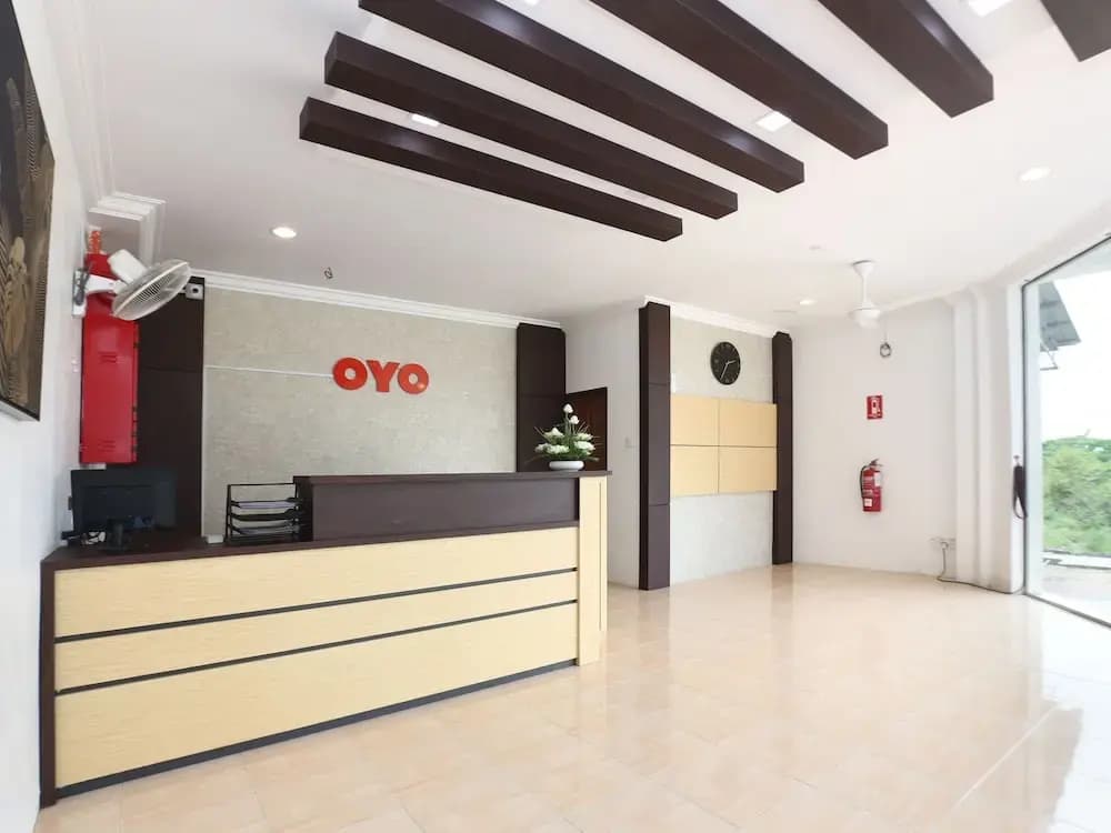OYO 89888 Dz Residence Guest House - photo 14