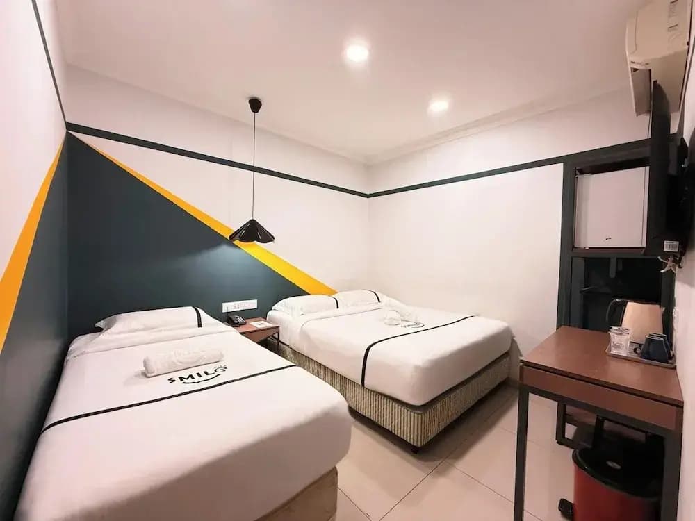 Smile Hotel Serdang South City - photo 3