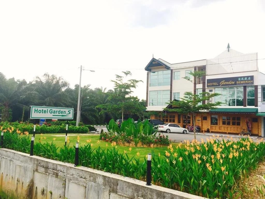 Semerah Garden Hotel - main photo