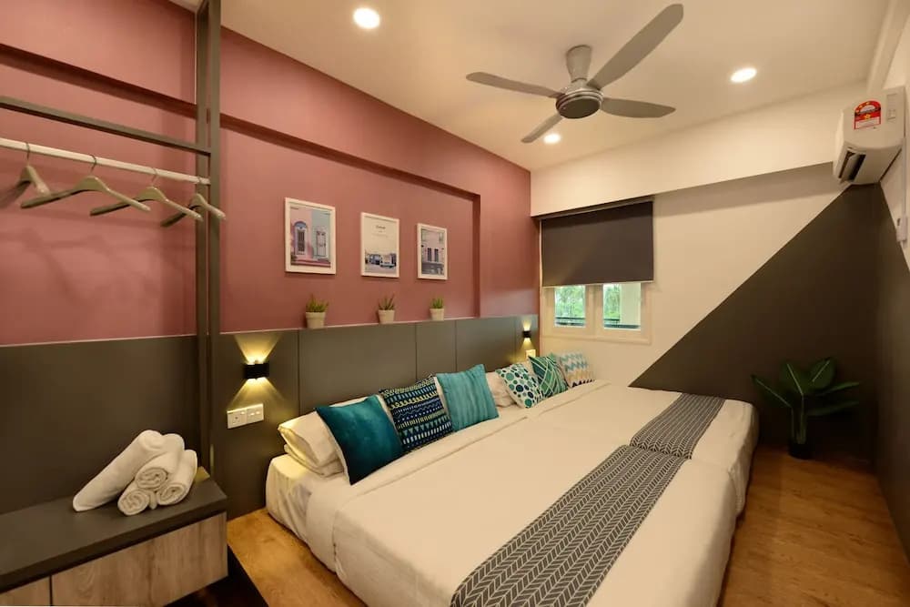 Designer Suite Apartment - photo 30
