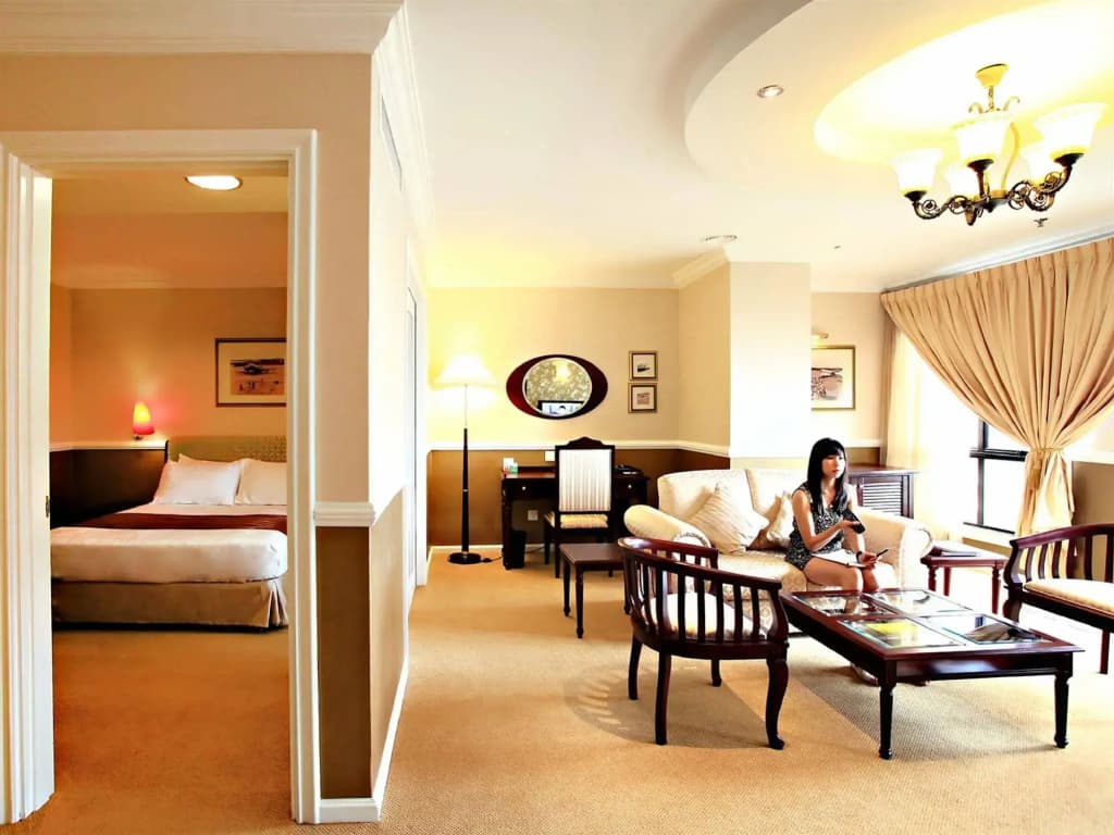 Merdeka Palace Hotels & Suites - photo 5
