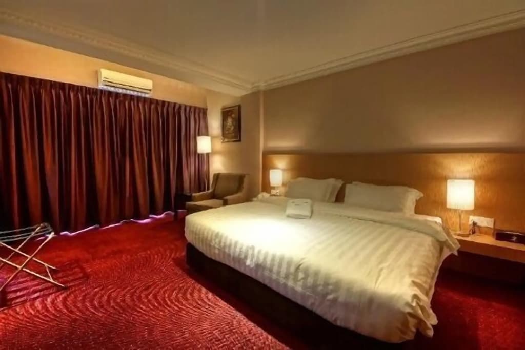 Merdeka Hotel - photo 6