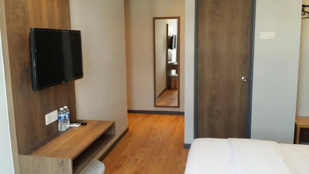 Go Hotel - photo 4