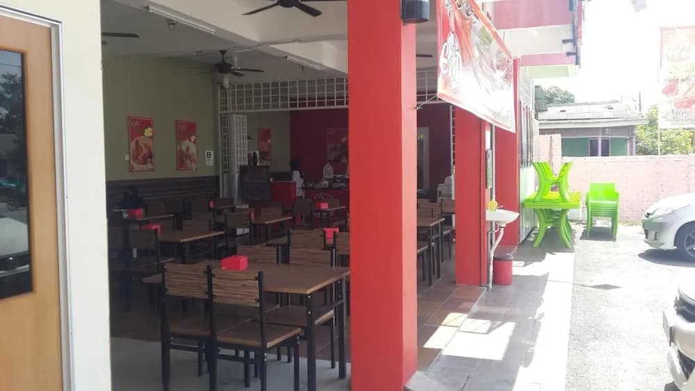 Daisyinn Budget Hotel Kuala Terengganu - photo 12