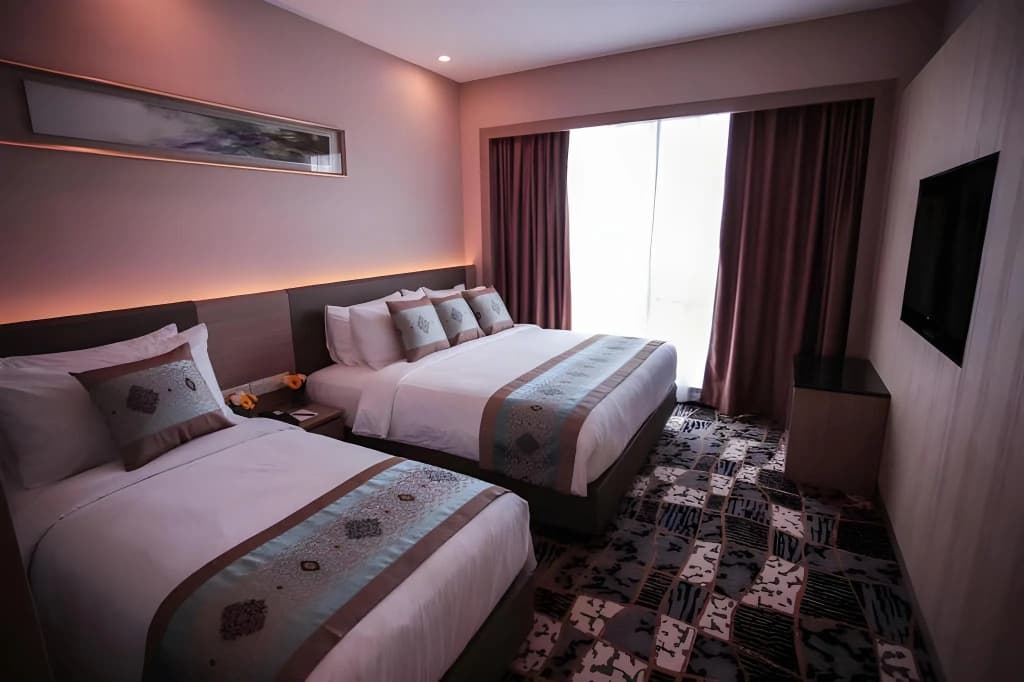V8 Hotel - photo 37