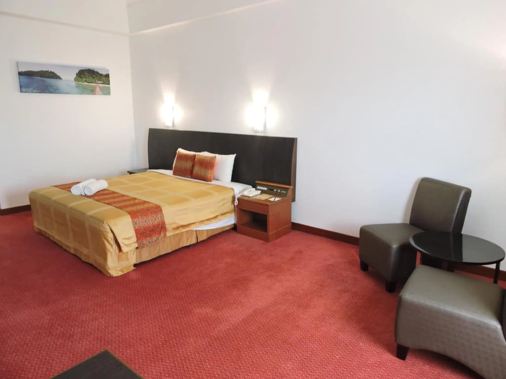 Hotel Grand Continental Kuching - photo 37