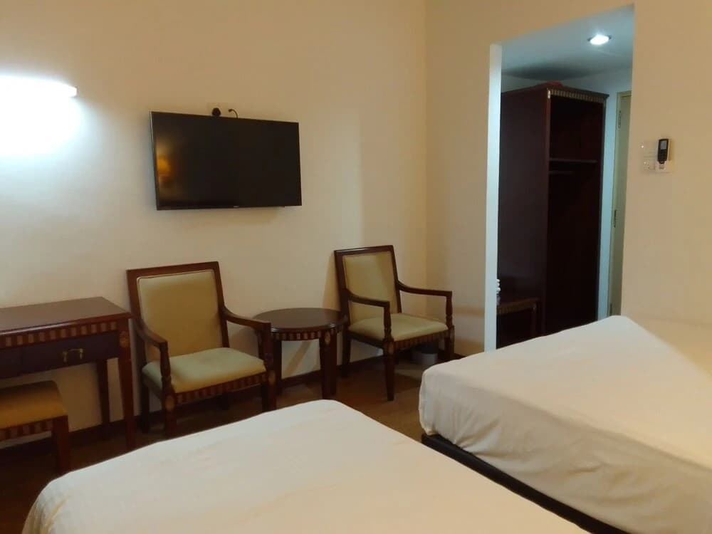 Borneo Suites Hotel - photo 2