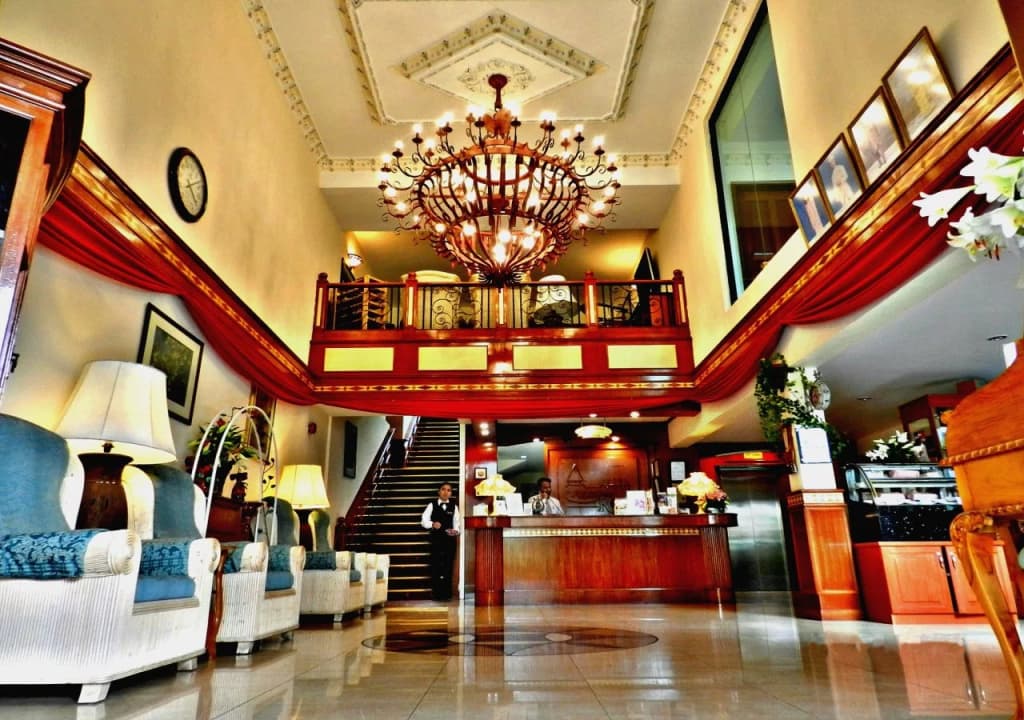 Hotel Casa Dela Rosa - photo 2
