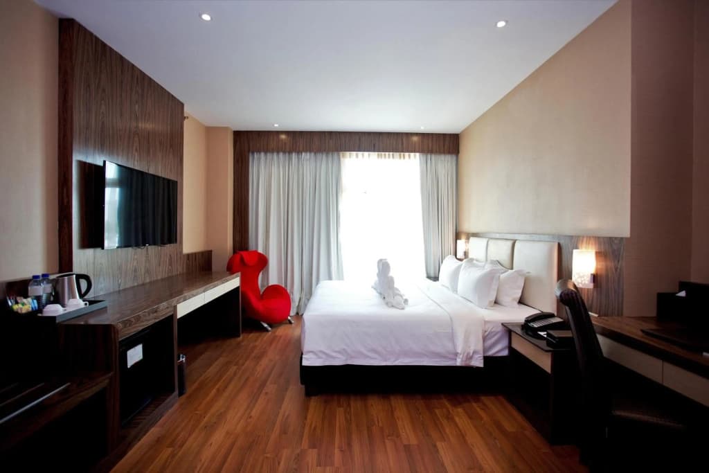Vouk Hotel Suites - photo 38