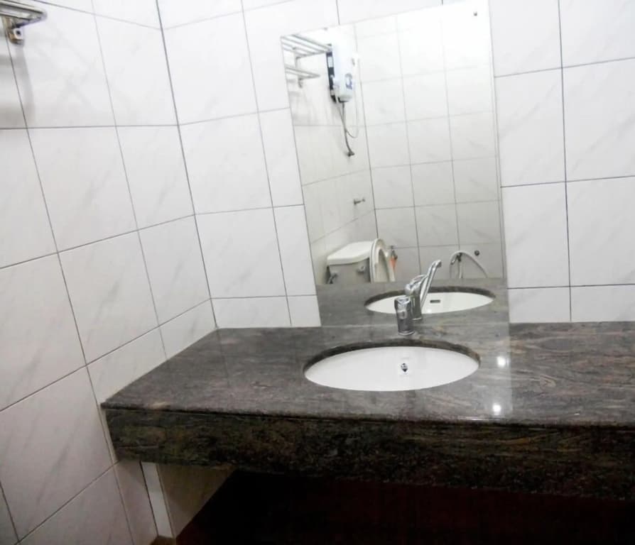 Burmahtel - Hotel - photo 8