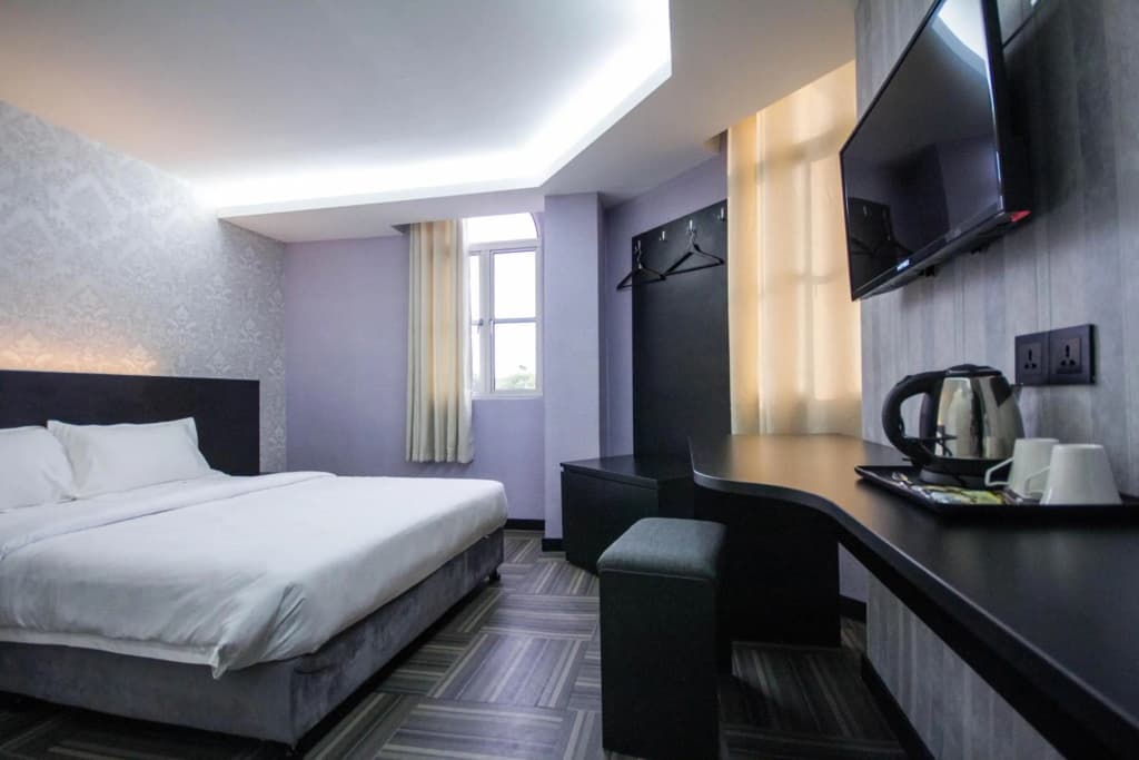S Hotel - photo 20