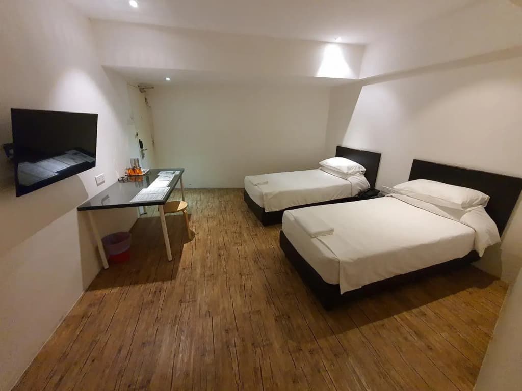 Riverine Garden Hotel - photo 4