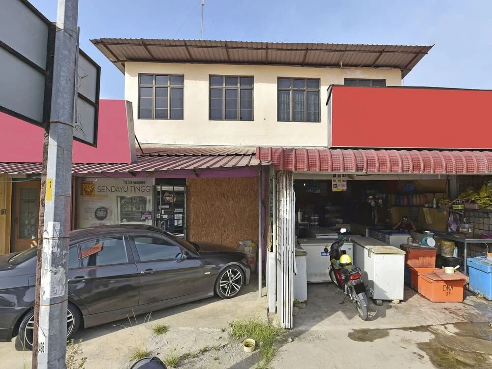 Wakaf Bharu Inn by OYO Rooms - main photo