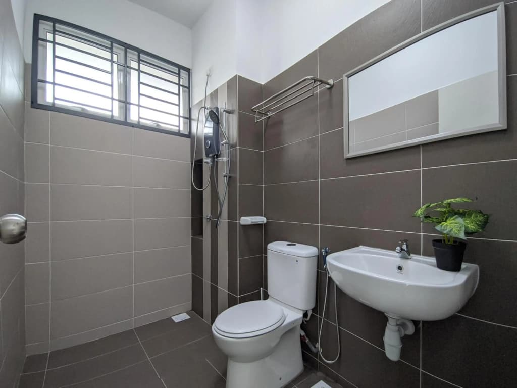 Desaru Comfy Home with Netflix Near Beach, Waterpark & BBQ - photo 9