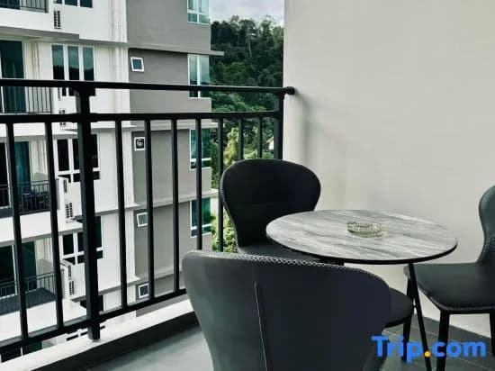 Sri Indah Luxury HomeStay - photo 2