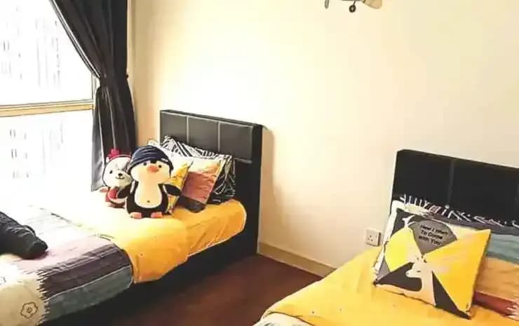Legoland -5min walk@Spacious Happy Travel Family Suite at Afiniti Residency with Bathub-8pax(Max) - photo 7