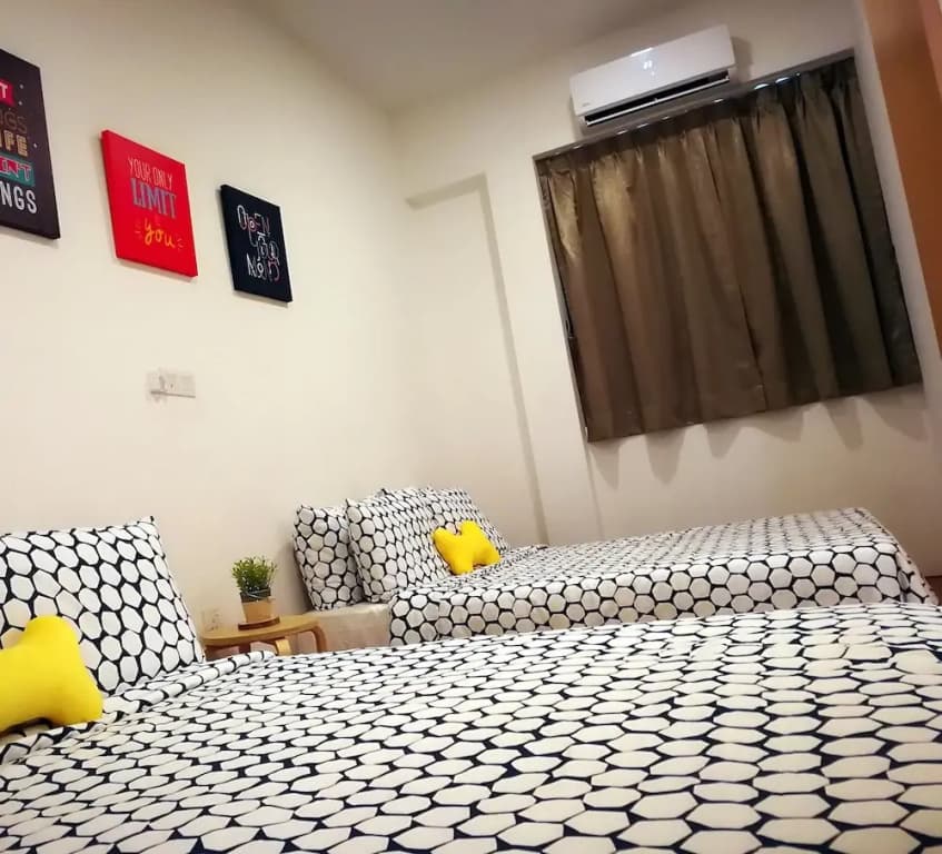 Lazy Elephant Guesthouse - photo 5