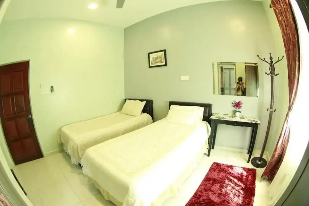 Twin Castle Homestay Kuala Pilah - photo 2