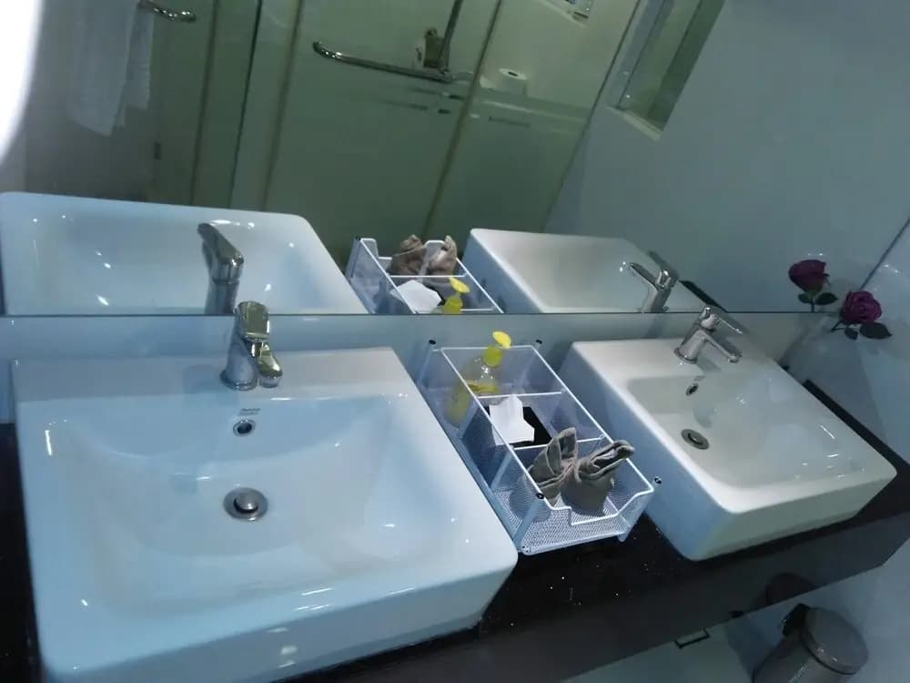 Urbano Luxury Homestay - photo 19